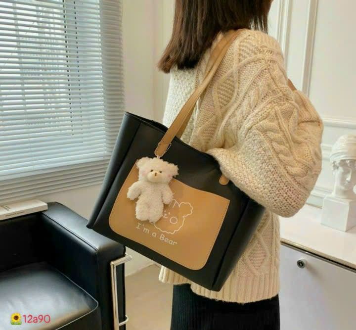 TÚI XÁCH SIZE TO KÈM GẤU